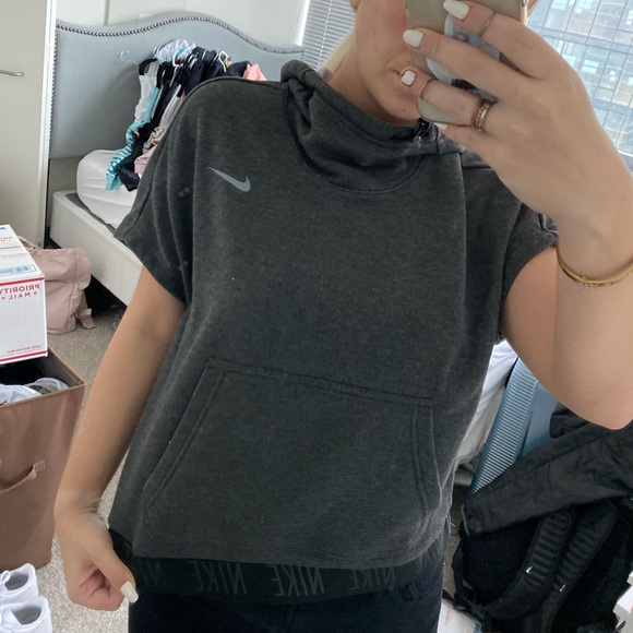 dri fit short sleeve hoodie